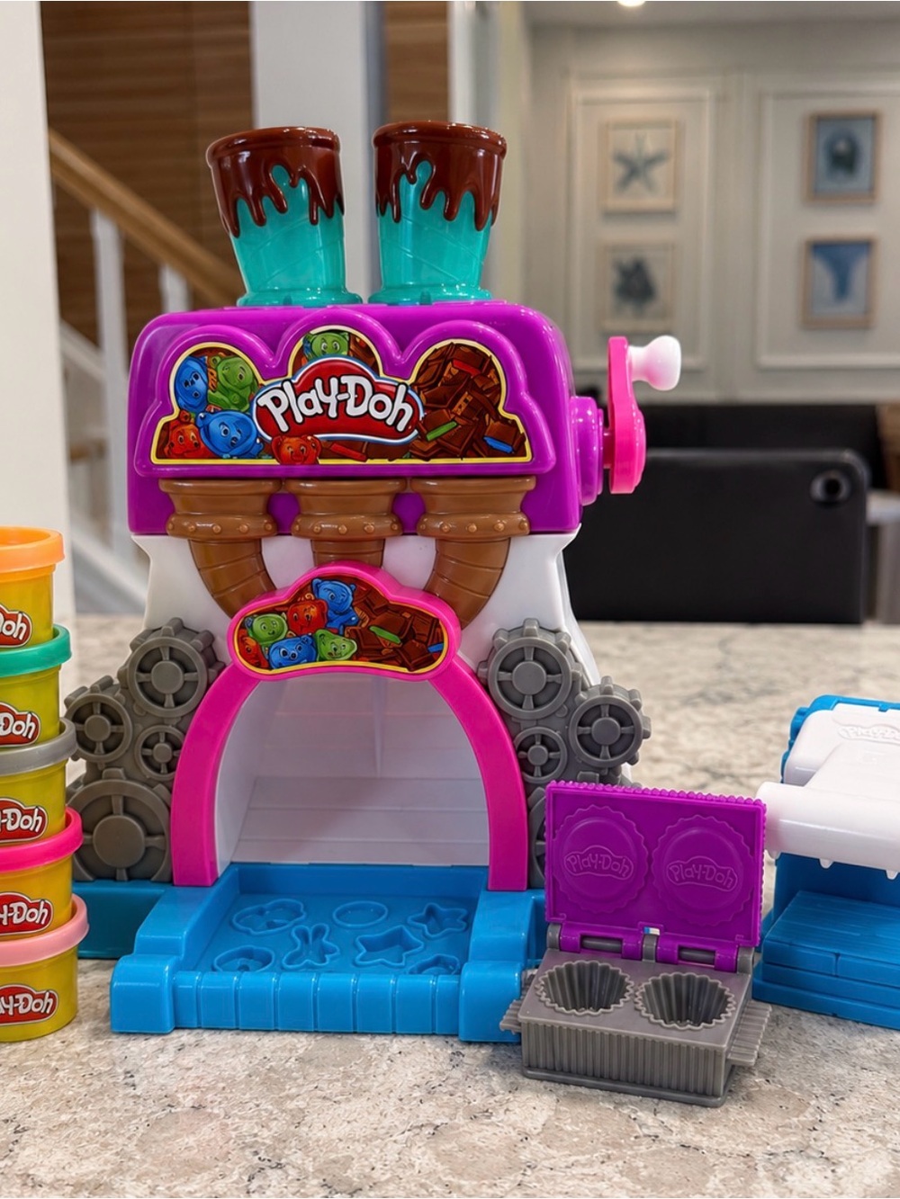 Play-Doh Candy Shop Playset - Pink, Blue, Teal, Brown